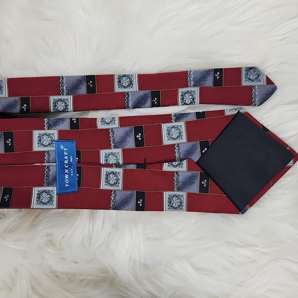 Town Craft, Men's Burgandy, gray & black Tie, - Picture 5 of 5